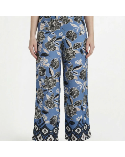 Pantalon satiné, motif fleurs d’Orient
